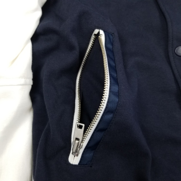 Kai-aakmann NWT Unisex Jacket Size Small Navy Zipper Detail - Picture 7 of 13